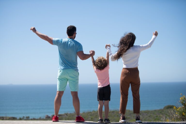 Психологический климат в семье и его влияние