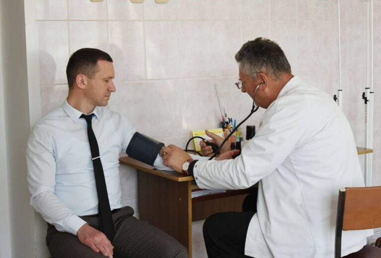 В Крупках прошел День донора.  Более 120-и человек приняли участие .