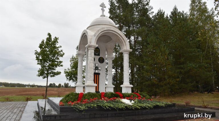 На месте гибели Героя Советского Союза Василия Чеботарева открылся Мемориал Памяти защитников Отечества