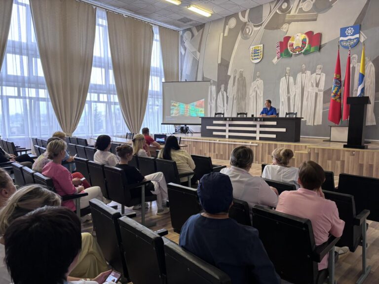 Для работников Крупской ЦРБ прошла лекция на тему киберпреступности.