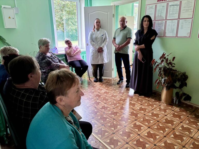 Вопросы здравоохранения на селе обсудили в ходе выездной встречи в агрогородке Нача